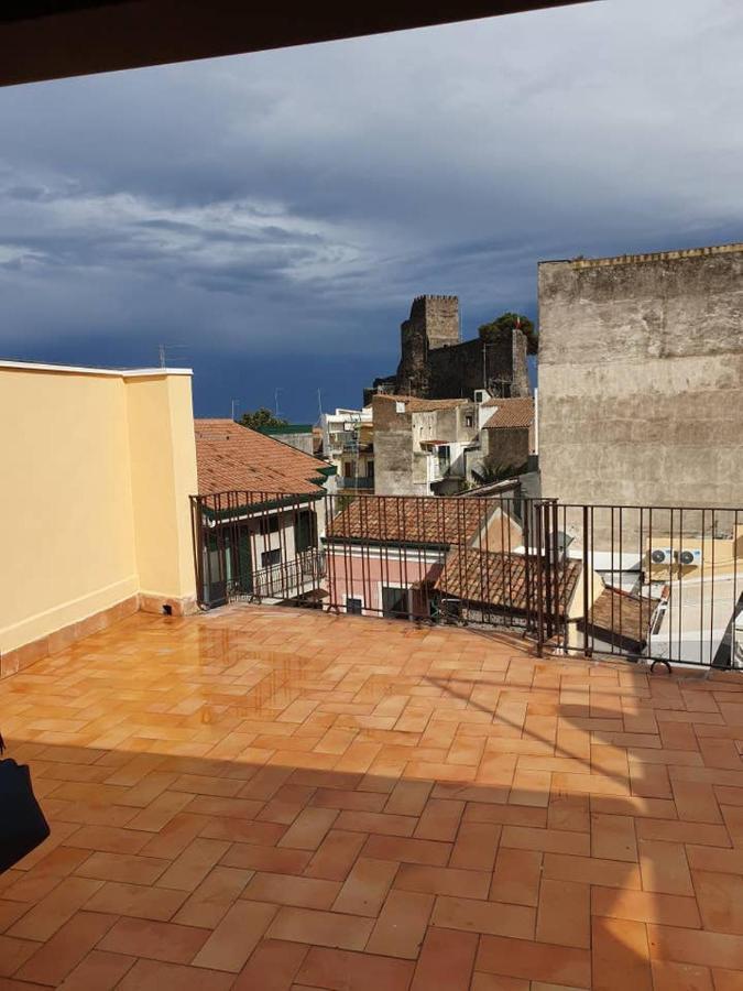 Charme In Aci Castello Apartment Luaran gambar